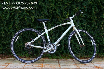 Xe đạp thể thao cũ và mới  Xe đạp Touring GIANT CS 2500 Hàng bãi nhật  khung sườn hợp kim nhôm bo truyền động shimano altus3x7 speed cap banh  700x28c xe